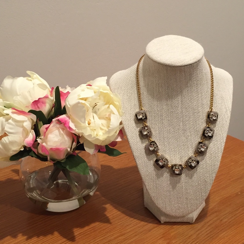 NWOT J.Crew Factory Statement Necklace